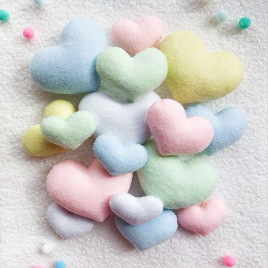 Inima decorativa din fetru - 4,5 cm