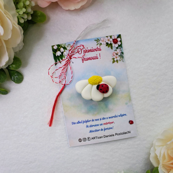 Broșă mărțișor margareta cu buburuză 