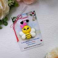 Broșă mărțișor Albinuța 